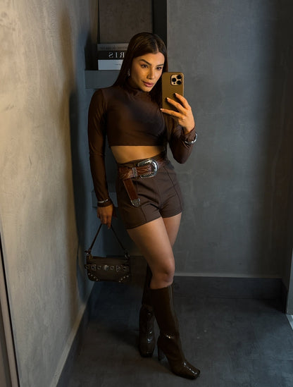 SHORT NINA