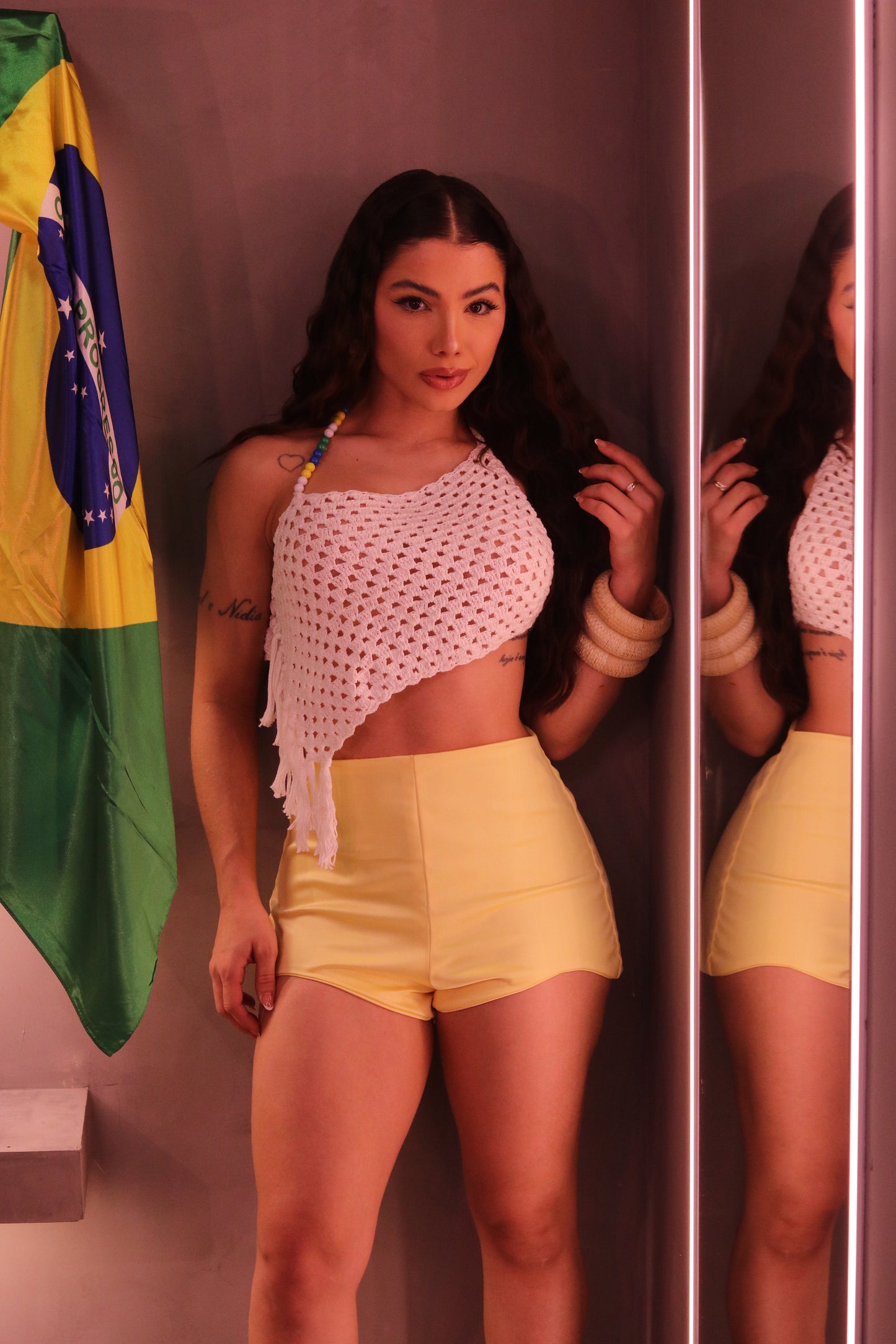 CROPPED CRIXÁS