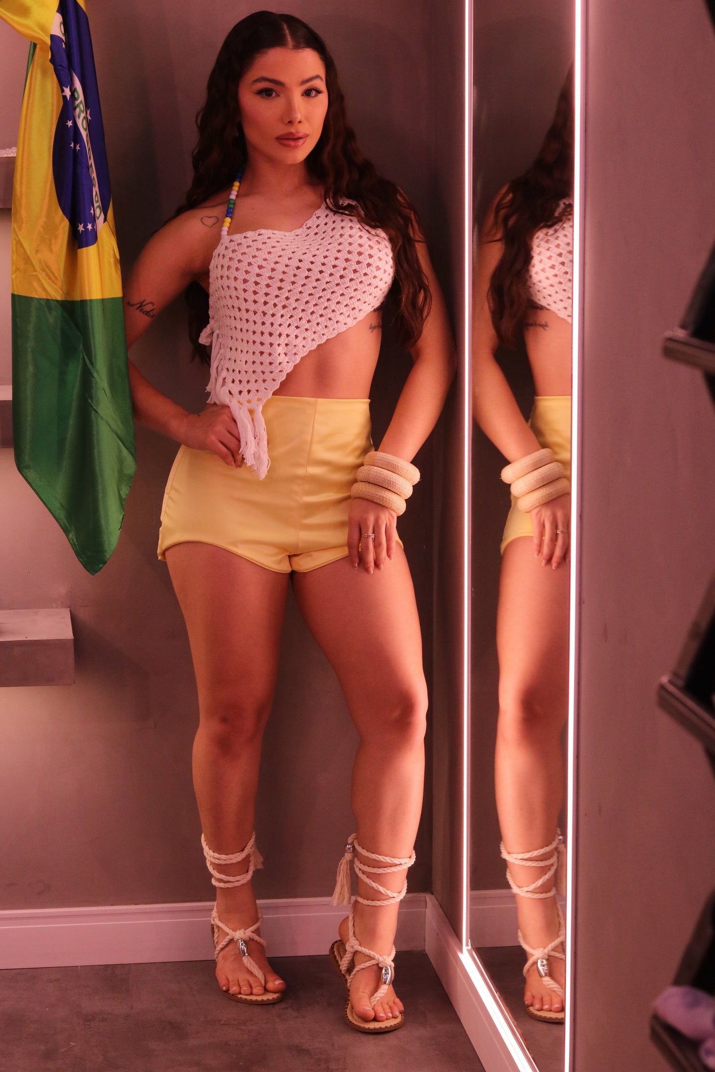 CROPPED CRIXÁS