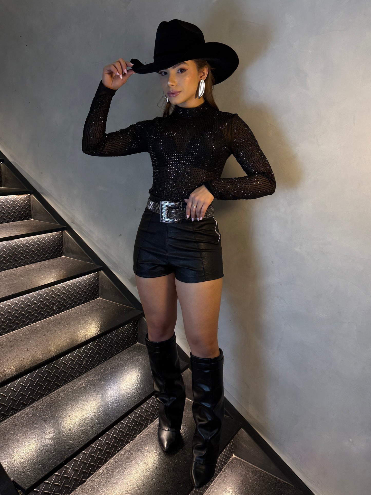 SHORT PAULA