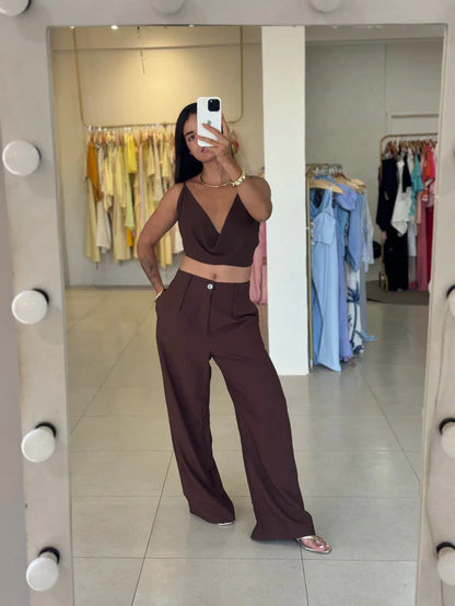 Calça pantalona sarjada